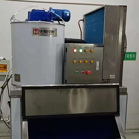 1.5噸片冰機交付江蘇徐州某食品廠使用