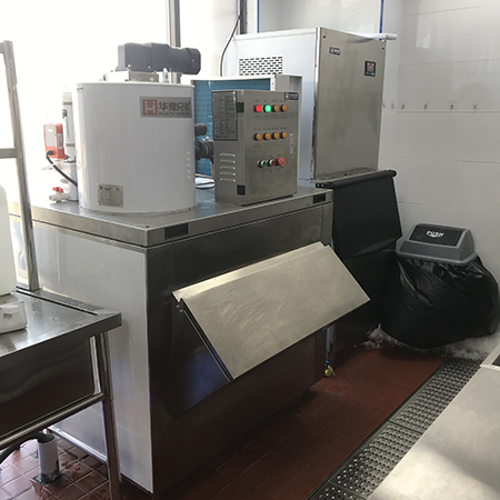 500公斤片冰機交付廣東東莞某火鍋店使用