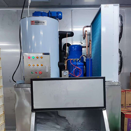 3噸片冰機交付湖南某食品加工廠使用