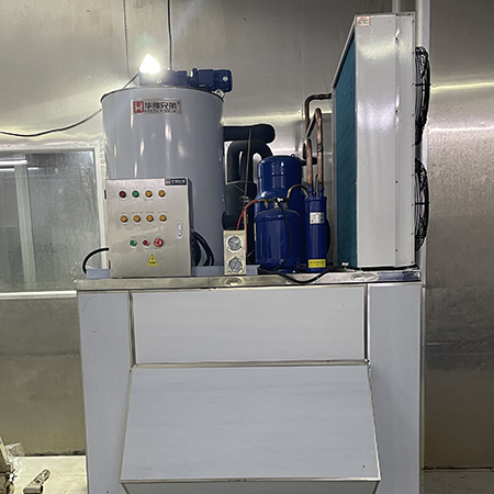 3噸片冰機交付河南新鄉某食品廠使用