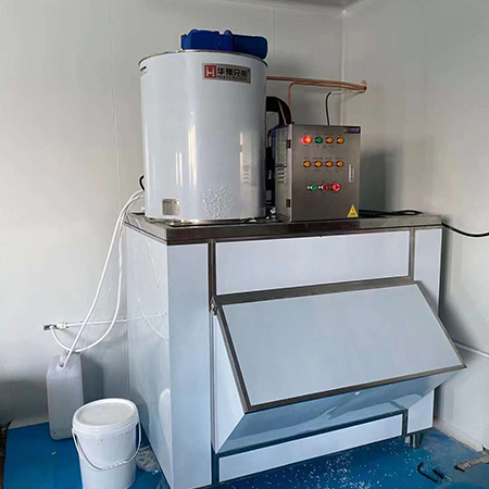 2噸片冰機交付廣東惠州某食品廠使用