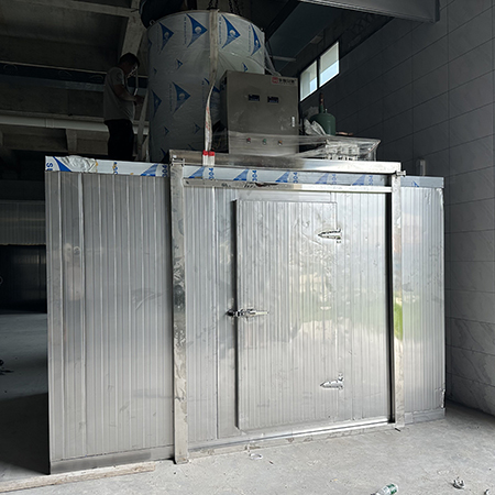 10噸大型片冰機交付福建漳州某食品廠