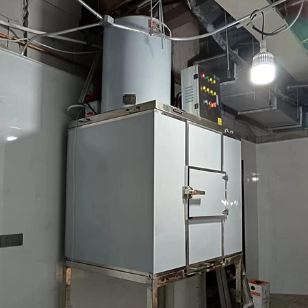 1.5噸片冰機定制款交付常州某連鎖自助餐店