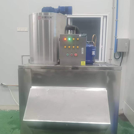 2噸食品級片冰機(jī)交付湖北武漢某食品廠