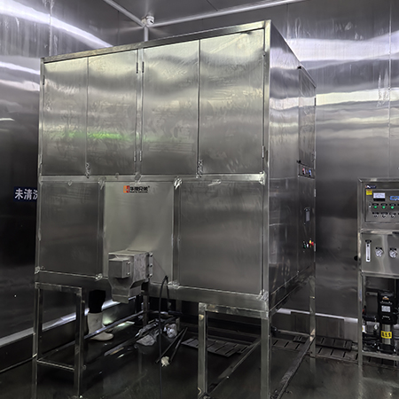 1臺(tái)3噸和2臺(tái)1噸方塊制冰機(jī)交付江蘇某食品廠