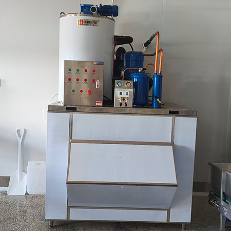 3噸分體式片冰機(jī)交付福建泉州某食品廠