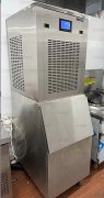 300公斤雪花制冰機(jī)四川成都火鍋店使用